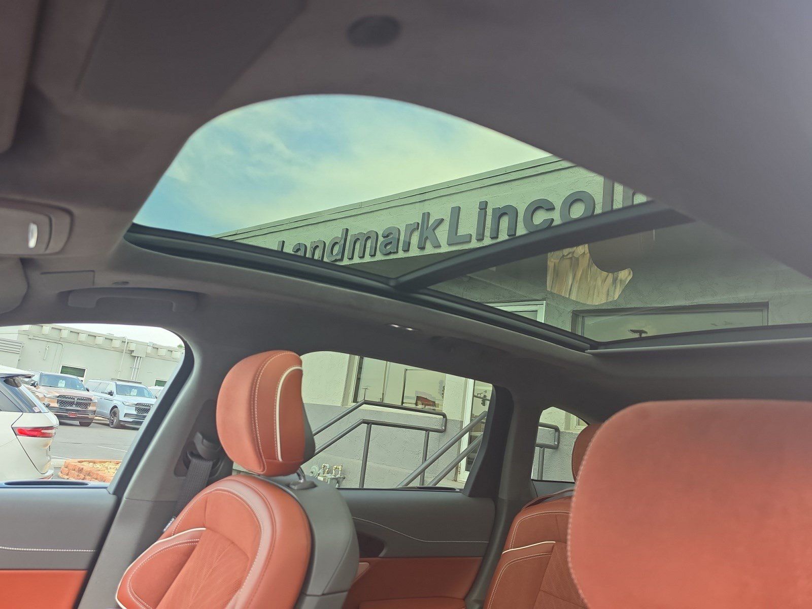Certified 2024 Lincoln Nautilus Black Label w/ Jet Appearance Package (87T) AWD/4WD image 20