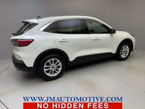 Used 2022 Ford Escape SE FWD image 5