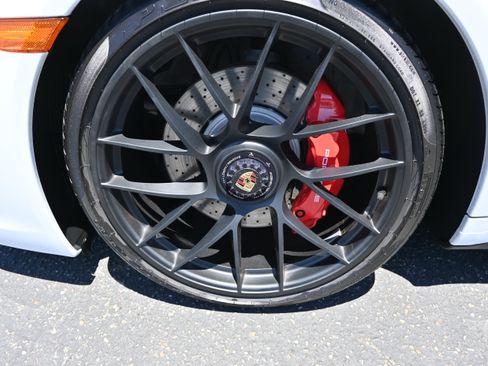 Used 2018 Porsche 911 GT3 RS image 35