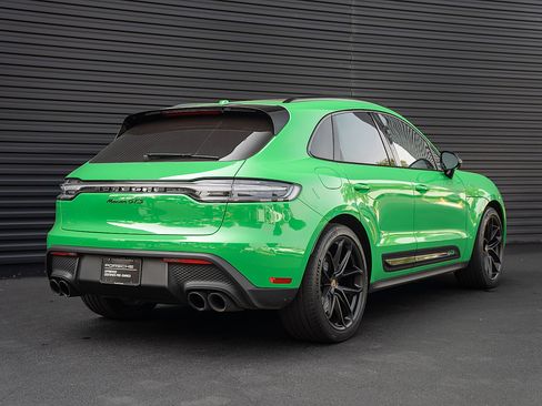 Used 2023 Porsche Macan GTS AWD/4WD image 32
