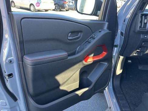 New 2026 Nissan Frontier Pro-X w/ Pro-X Convenience Package image 14