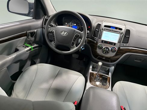 Used 2010 Hyundai Santa Fe GLS w/ Premium Pkg 2 FWD image 25