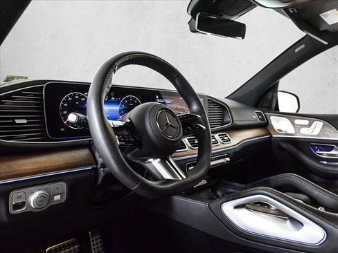 Certified 2026 Mercedes-Benz GLS 450 4MATIC image 10