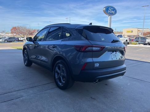 New 2026 Ford Escape ST-Line w/ Tech Pack #1 image 4