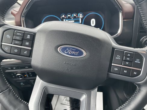 Used 2023 Ford F150 Lariat w/ Equipment Group 502A High image 31