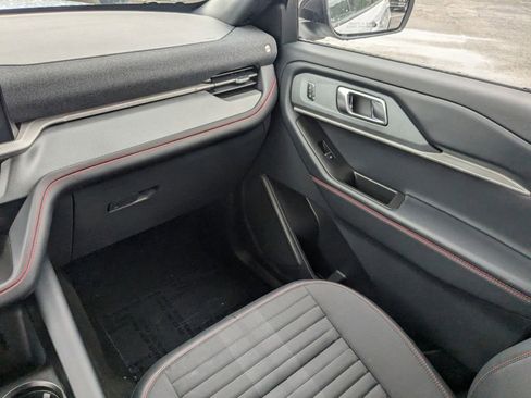 New 2026 Ford Explorer ST-Line image 19