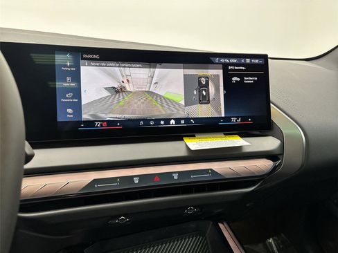 New 2026 BMW X3 xDrive30 w/ Premium Package image 30