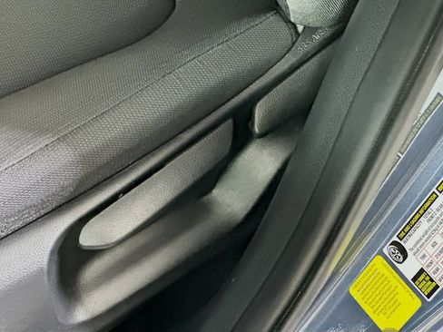Used 2023 Toyota Corolla Cross LE FWD image 13