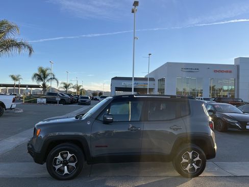 Used 2020 Jeep Renegade Trailhawk w/ Cold Weather Group image 5