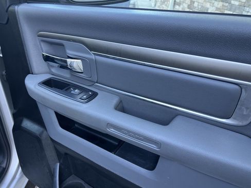 Used 2015 RAM 1500 Classic SLT image 14