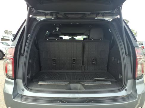 Used 2022 Chevrolet Tahoe RST w/ Luxury Package image 6