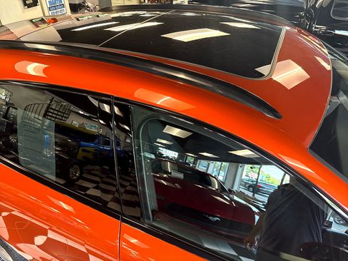 Used 2022 Porsche Macan Base image 7