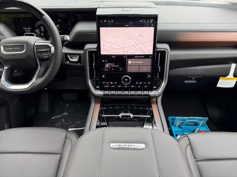 New 2026 GMC Yukon XL Denali image 22