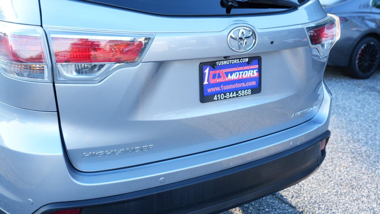 Used 2015 Toyota Highlander Limited AWD/4WD image 10