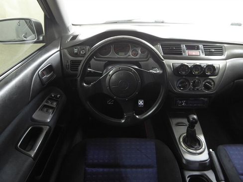 Used 2005 Mitsubishi Lancer Evolution MR AWD/4WD image 11
