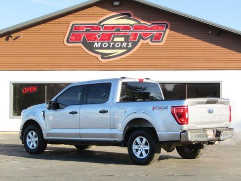 Used 2021 Ford F150 XLT w/ Equipment Group 301A Mid image 6