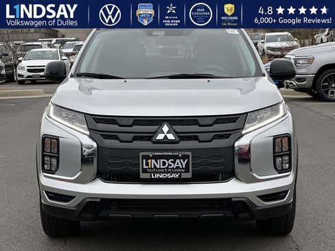 Used 2022 Mitsubishi Outlander Sport LE image 2