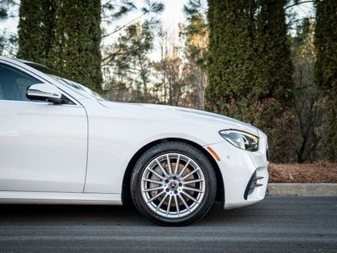 Used 2021 Mercedes-Benz E 350 Sedan w/ Premium Package image 12