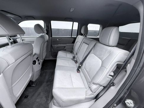 Used 2015 Honda Pilot LX image 25