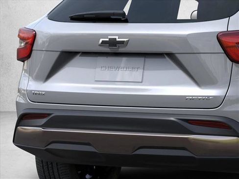 New 2026 Chevrolet Trax ACTIV FWD image 14
