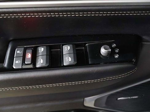 Used 2022 Jeep Wagoneer Series III w/ Flexible Seating Group AWD/4WD image 41