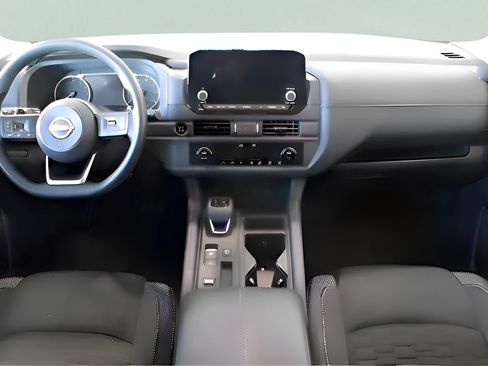 Used 2025 Nissan Pathfinder S FWD image 19