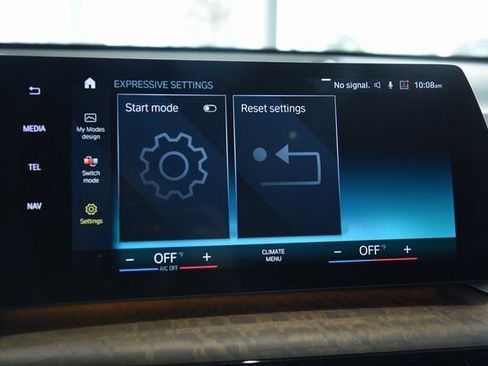 Certified 2023 BMW X1 xDrive28i w/ Convenience Package image 32