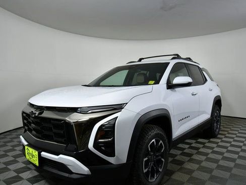 New 2026 Chevrolet Equinox ACTIV w/ LPO, Floor Liner Package image 6