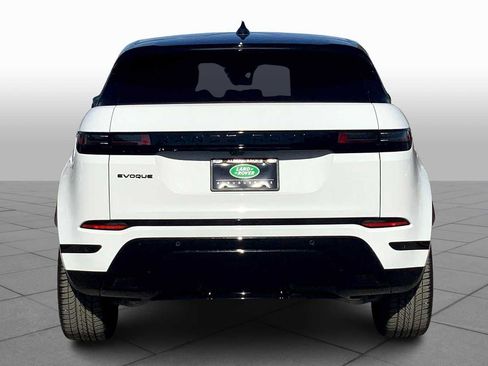Used 2025 Land Rover Range Rover Evoque Dynamic SE AWD/4WD image 5