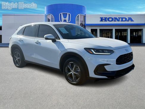 Used 2025 Honda HR-V EX-L image 9