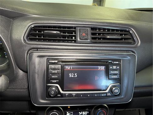 Used 2019 Nissan Leaf S w/ S Charge Package image 36