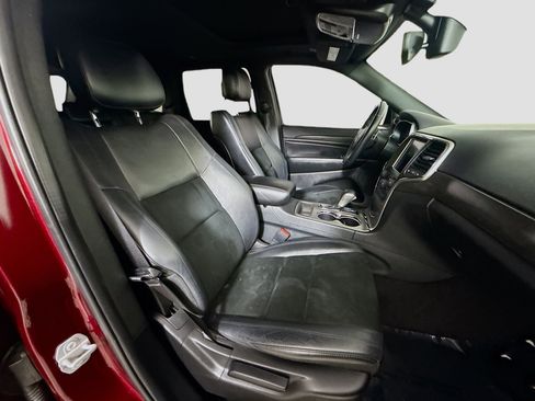 Used 2017 Jeep Grand Cherokee Altitude image 29