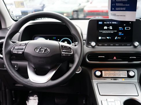 Certified 2023 Hyundai Kona SE image 21
