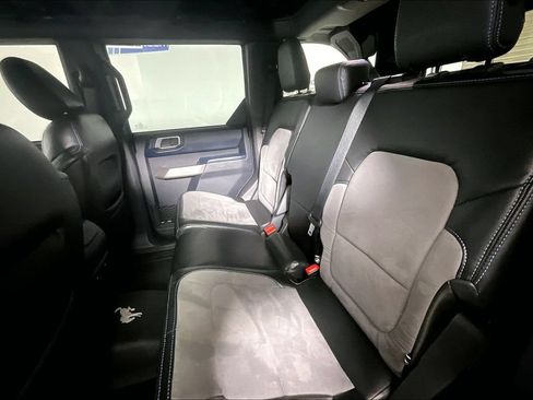 Used 2022 Ford Bronco Outer Banks AWD/4WD image 21