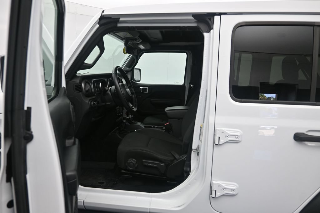 Used 2021 Jeep Wrangler Unlimited Sport AWD/4WD image 21