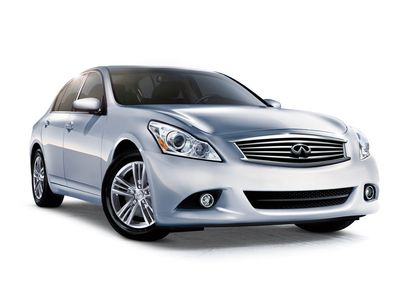 Used 2011 INFINITI G25 x w/ Moonroof Pkg