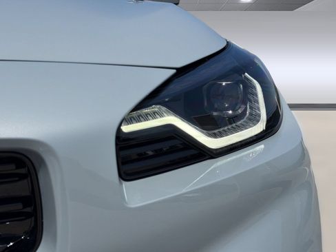 New 2026 BMW M2 w/ Lighting Package RWD image 12