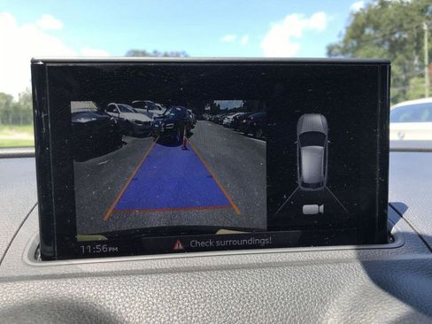 Used 2017 Audi A3 e-tron Premium image 9