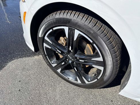 Used 2023 Kia K5 GT-Line w/ GT-Line Premium Package image 12