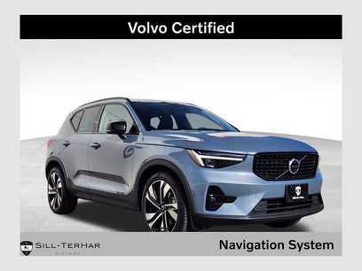 Certified 2023 Volvo XC40 B5 Ultimate w/ Climate Package