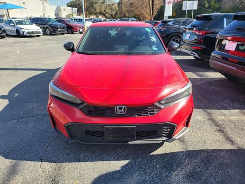 Used 2025 Honda Civic Sport image 1