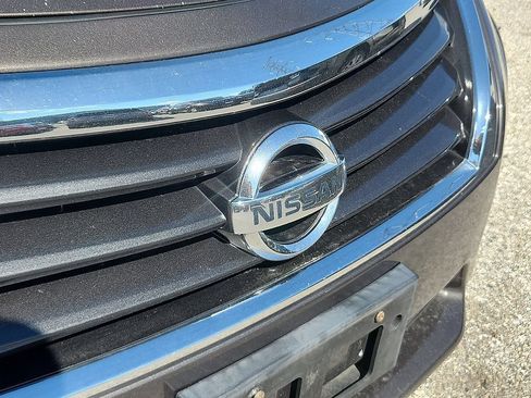 Used 2013 Nissan Altima 2.5 SV w/ 2.5SV Convenience Pkg FWD image 4