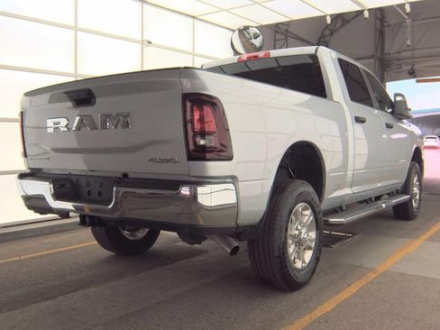 Used 2026 RAM 2500 Big Horn AWD/4WD image 7