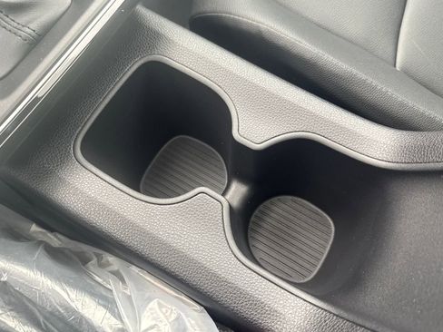 New 2026 Toyota Corolla Cross XLE image 27