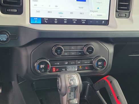 New 2025 Ford Bronco Heritage Edition image 28