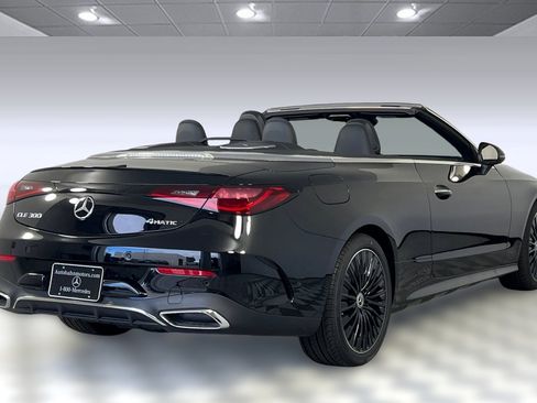 New 2025 Mercedes-Benz CLE 300 4MATIC Cabriolet image 8