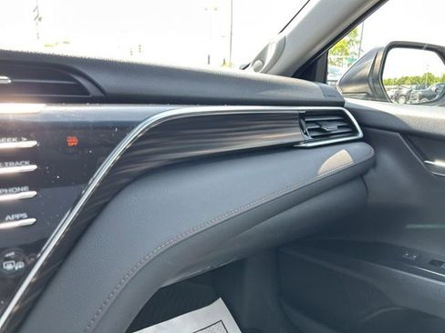 Used 2018 Toyota Camry XLE w/ Audio Package FWD image 38