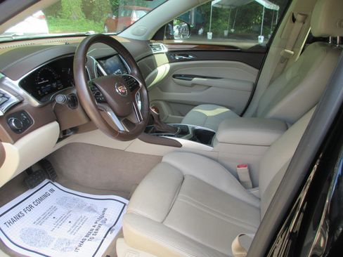 Used 2016 Cadillac SRX Luxury w/ Driver Awareness Package FWD image 13