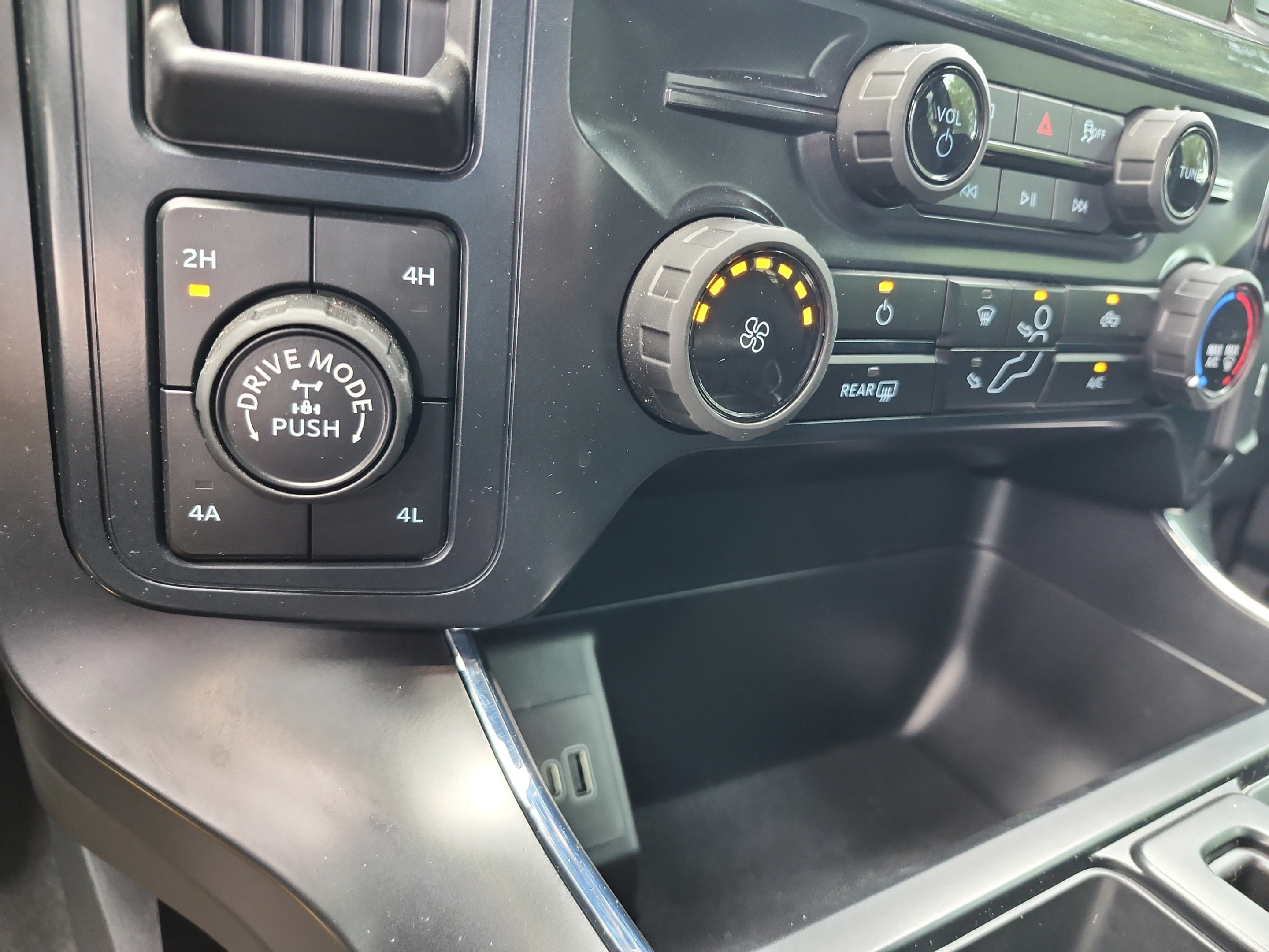 Used 2025 Ford F150 STX w/ LOBO Package AWD/4WD image 26