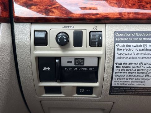 Used 2011 Subaru Outback 2.5i Limited AWD/4WD image 22
